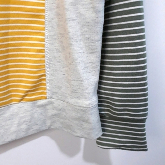 Tribal Striped Long-Sleeve Multicolor Cropped Hoddie Sweatershirt Size small … - Picture 7 of 12